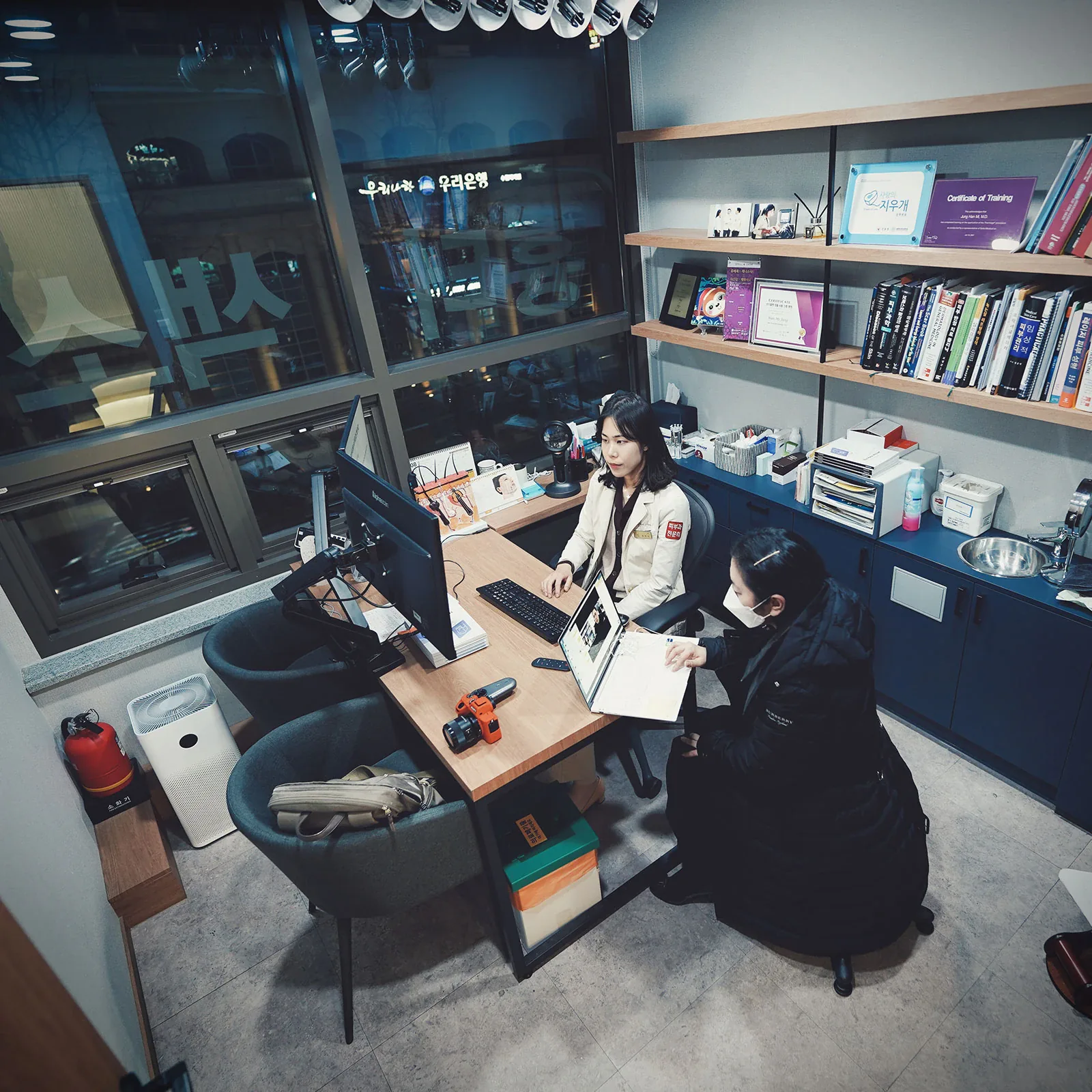 정한미원장님 이라크 피부과 의료진 대상 웨비나 관련 사진 2