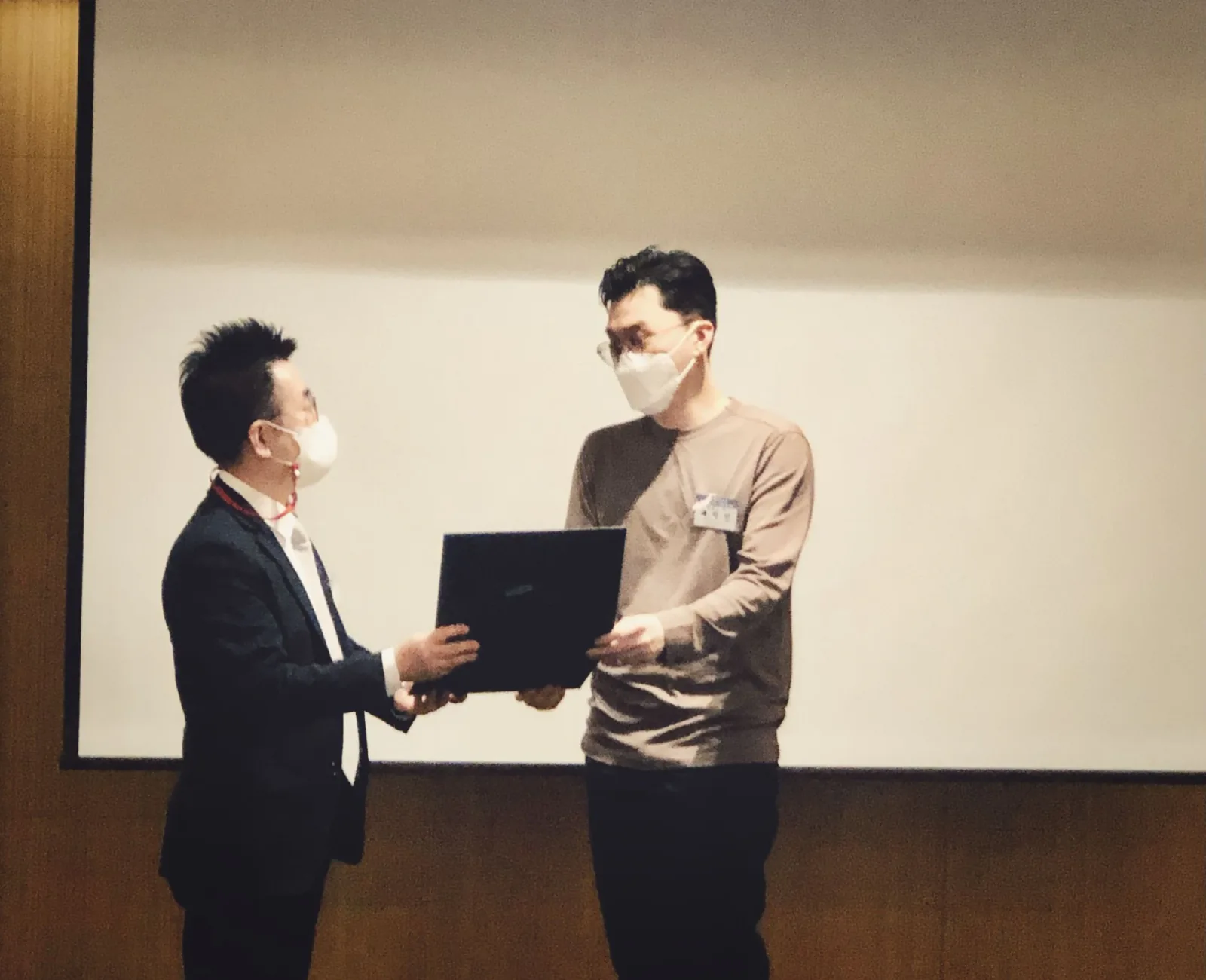 배정민원장님 13기 피부과의사회 학술이사 위촉 관련 사진 1
