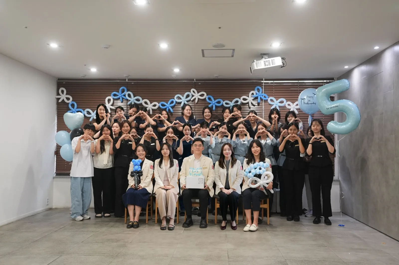 함께 걸어온 시간, 힐하우스 수원점 개원 5주년 관련 사진 3