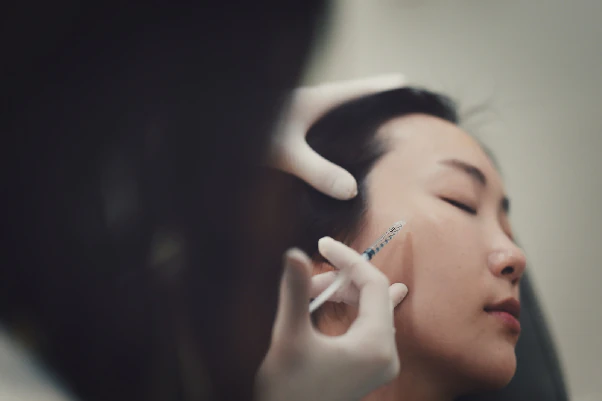 사각턱·넓은하관 때문에 얼굴이 커 보인다면? 윤곽을 정리하는 더엘주사 완전 가이드 본문 이미지 6