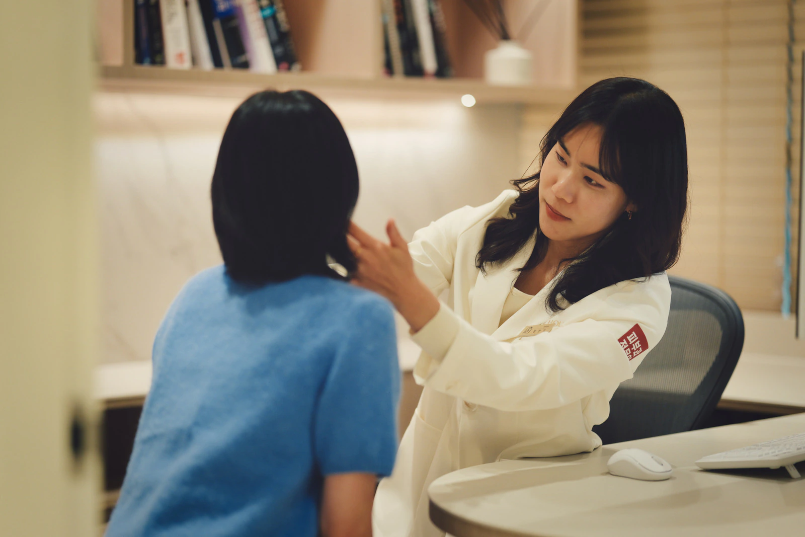 힐하우스피부과 강남점은 시술 전 피부과전문의가 직접 상담합니다